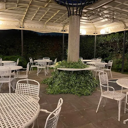 Hotel Clementi-3